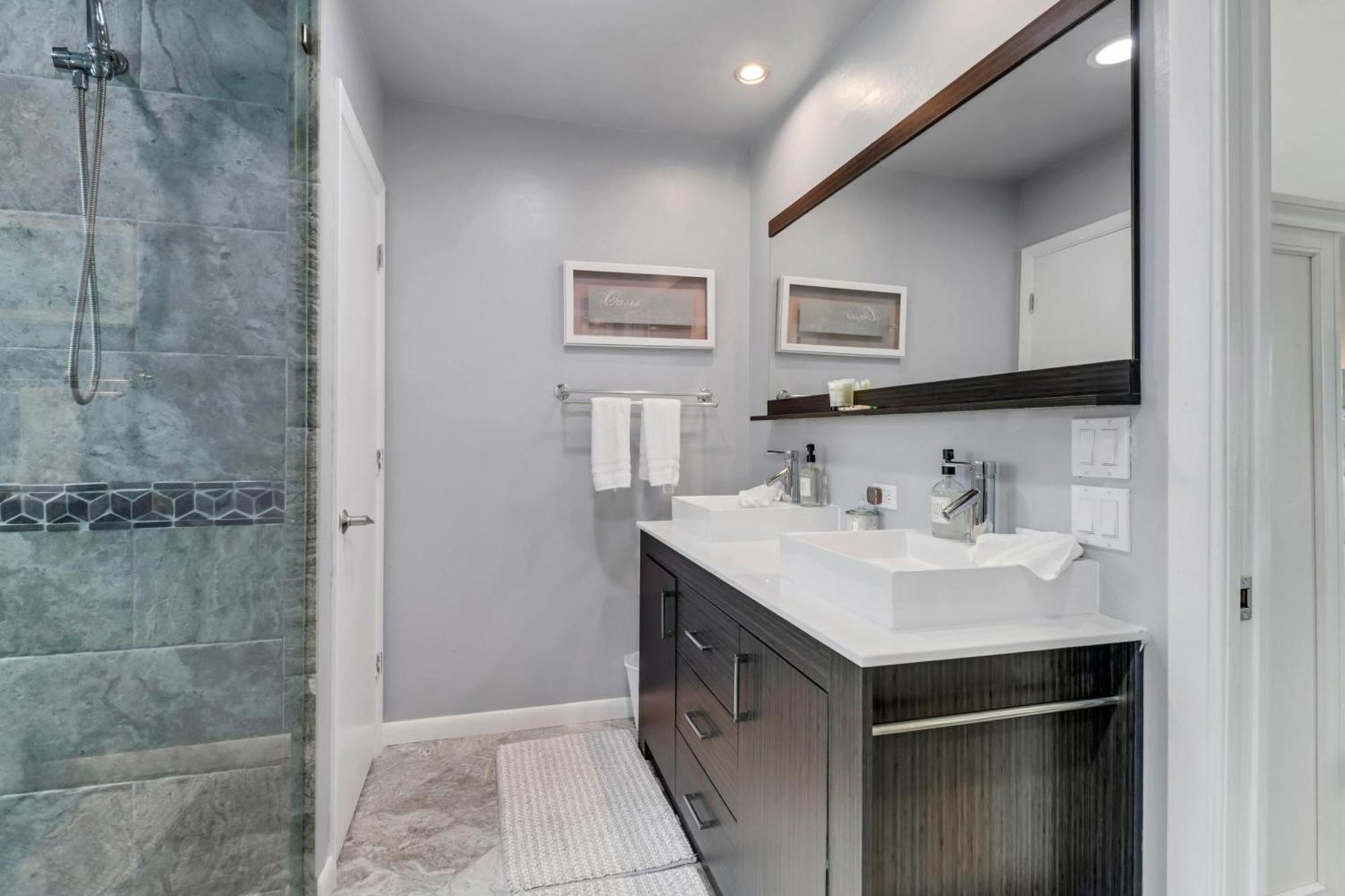 Inviting Lakeview Home L Pool L Close To Beaches Pulau Marco Luaran gambar