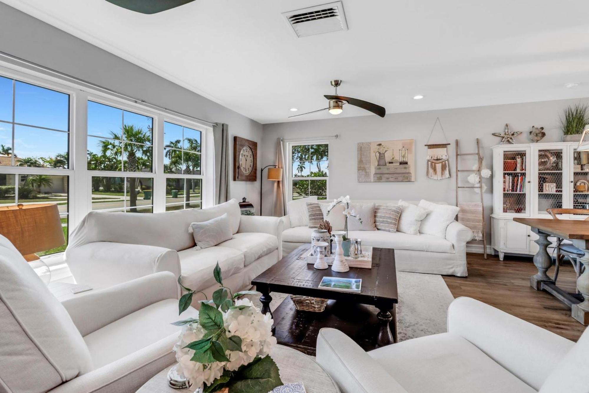 Inviting Lakeview Home L Pool L Close To Beaches Pulau Marco Luaran gambar
